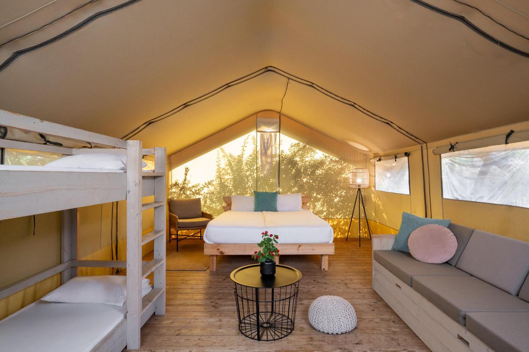 Hotel Layla Glamping Nir David Exterior foto